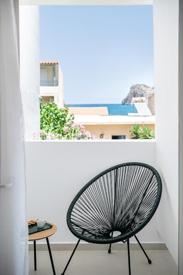 Astra Boutique Suites At Agia Marina Beach Exteriör bild